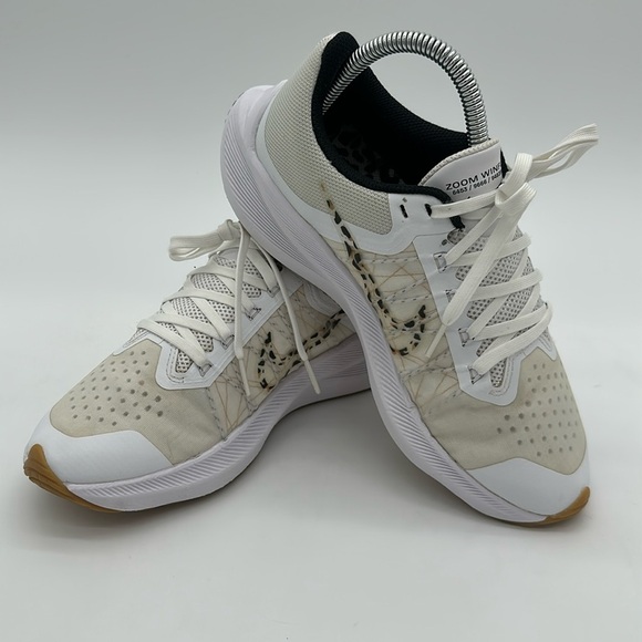Nike Shoes - Nike Cream & White Cheetah Logo Athletic Shoes Breathable Mesh Women’s Size 7.5